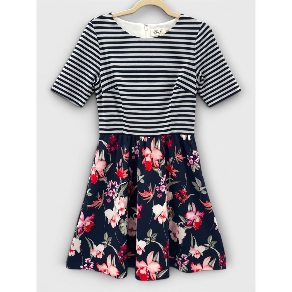 Eliza J Navy Stripe Floralβ Fit & Flare Dress Size 6 Scuba Midi Stretch Pockets